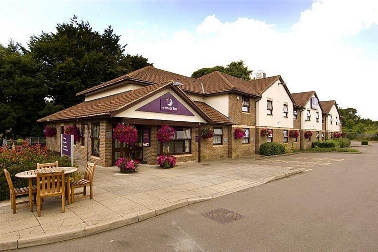 Premier Inn Dover East Екстер'єр фото